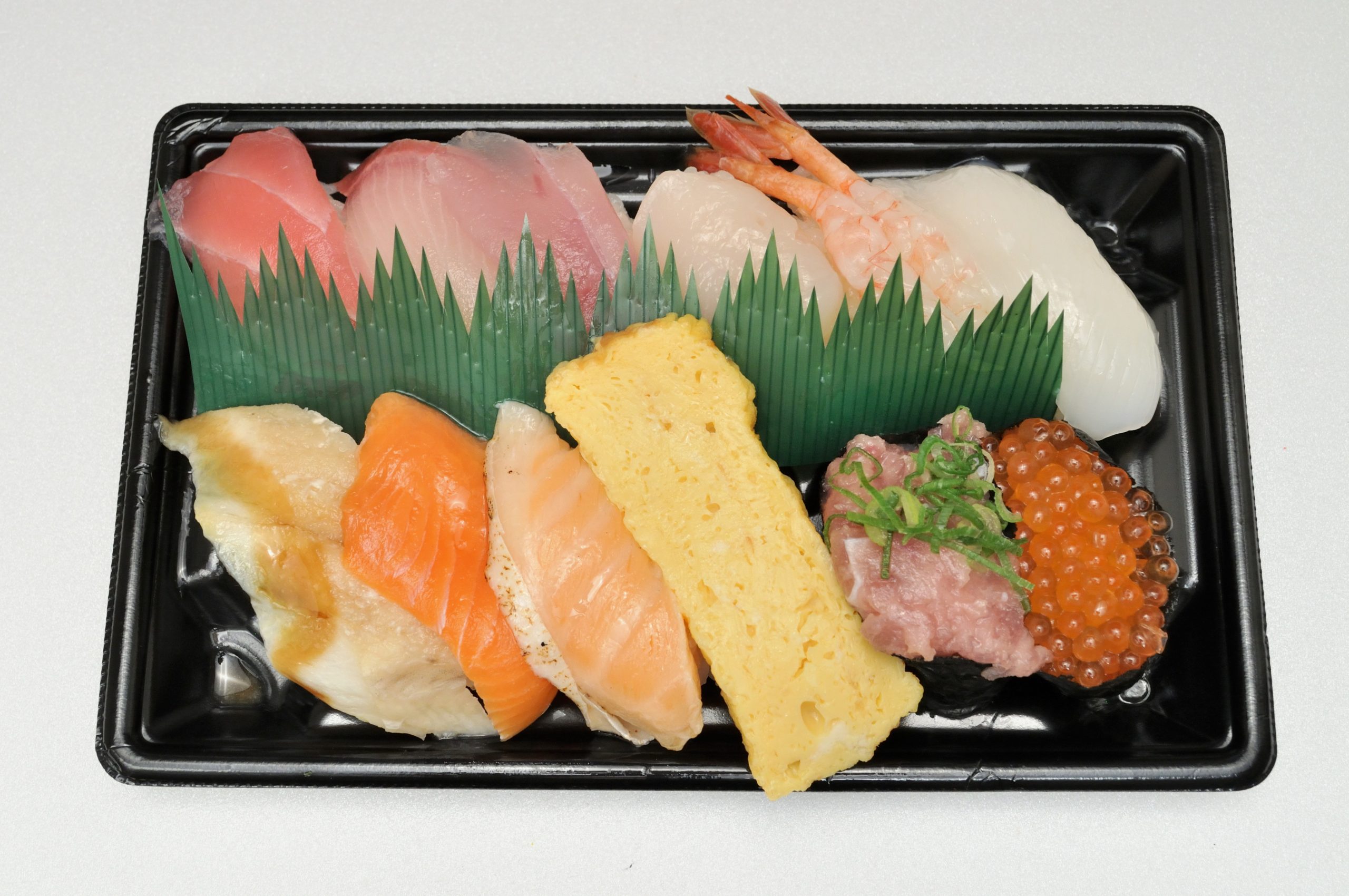 Conveyor Belt Sushi Chains in Tokyo: Sushiro, Kura, Hama, Uobei Guide